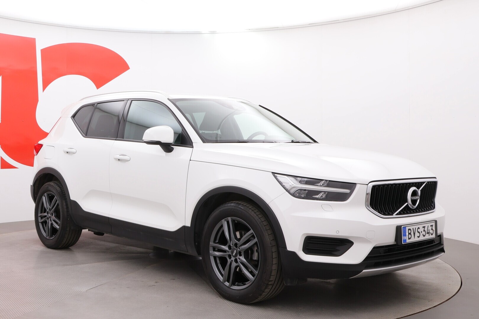 VOLVO XC40 2019