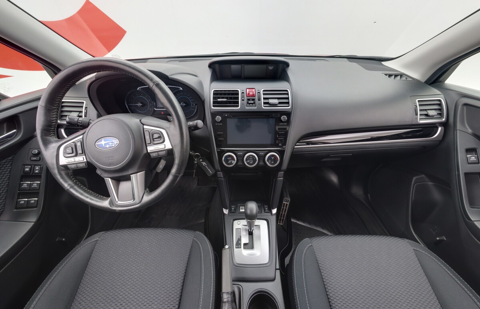 SUBARU Forester 2017