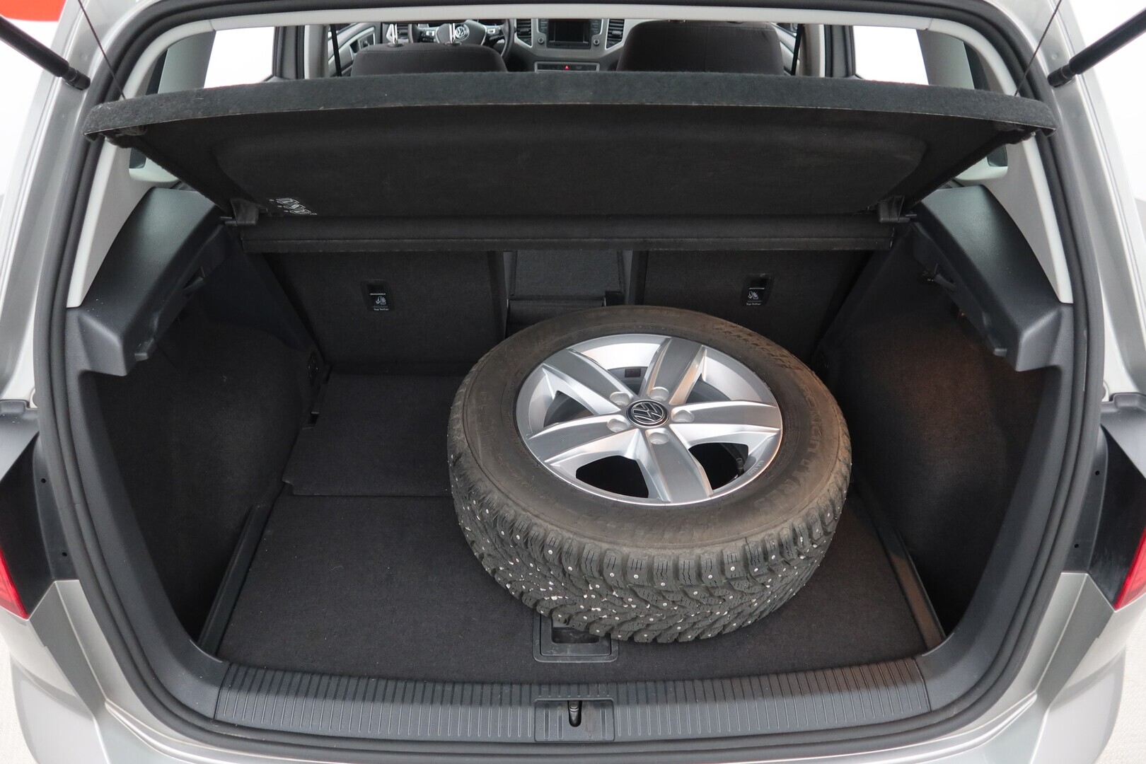 VOLKSWAGEN Golf Sportsvan 2017