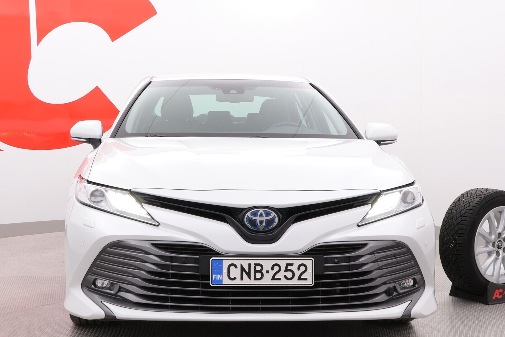 TOYOTA Camry 2019