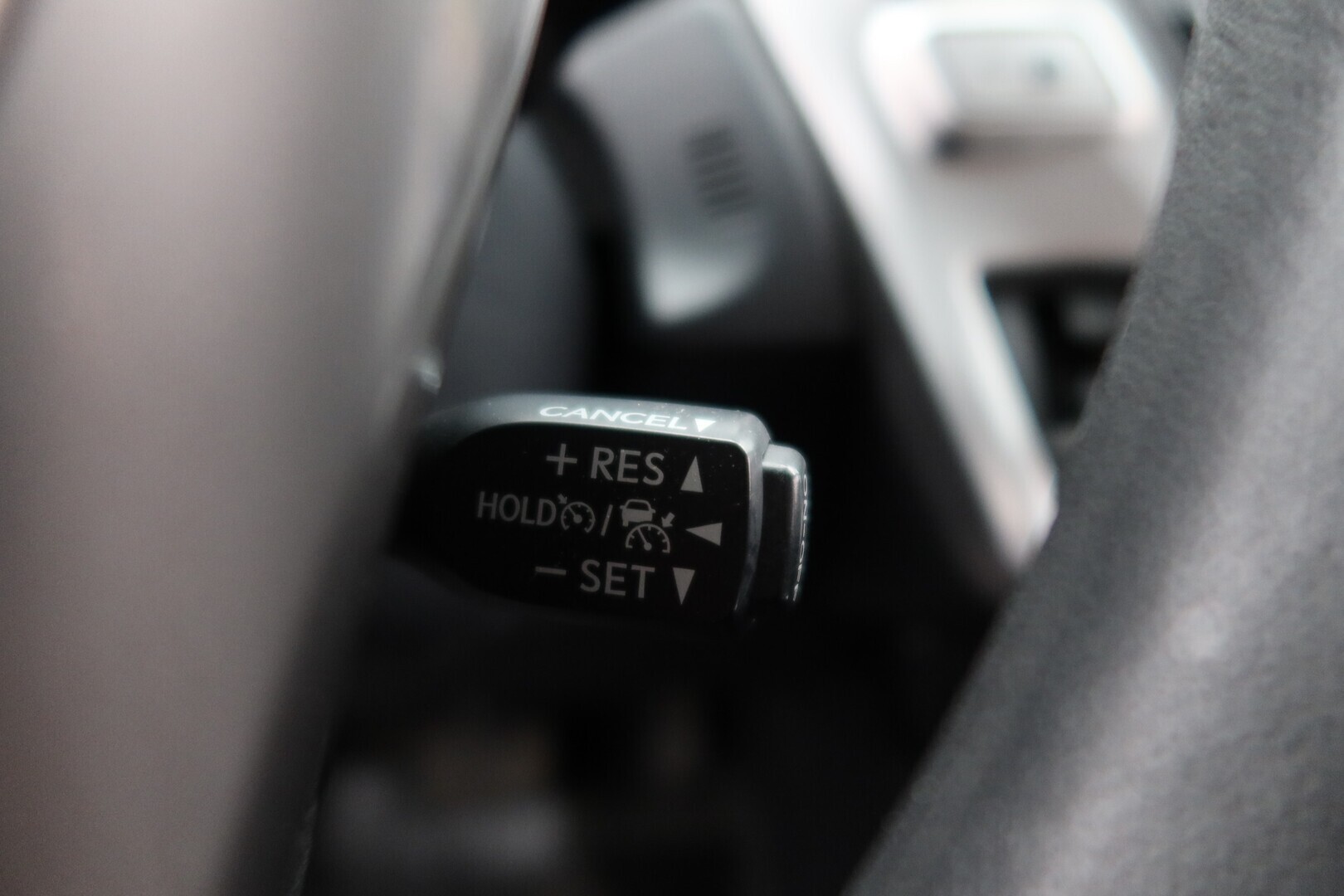 TOYOTA Prius+ 2020