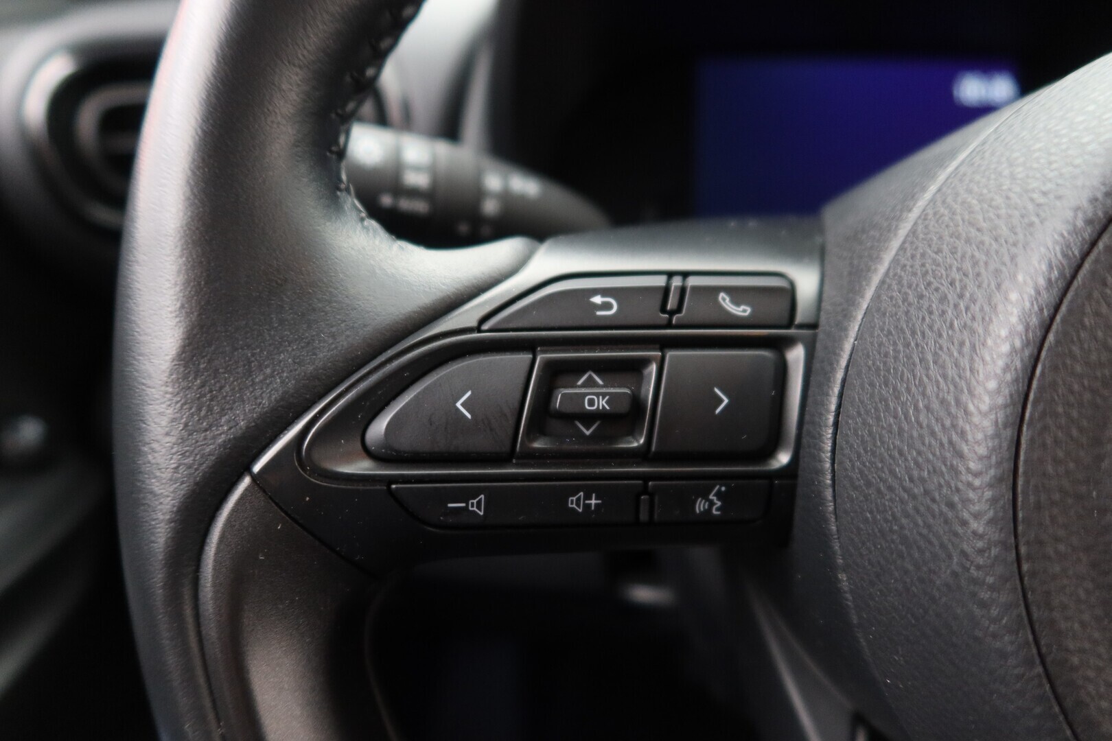 TOYOTA Yaris Cross 2021