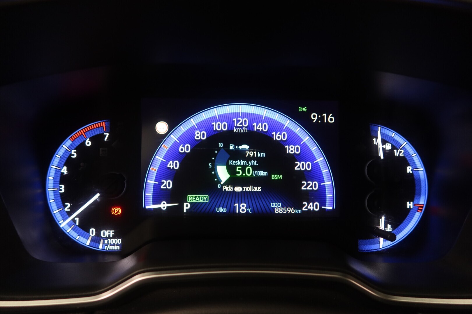 TOYOTA Corolla 2022
