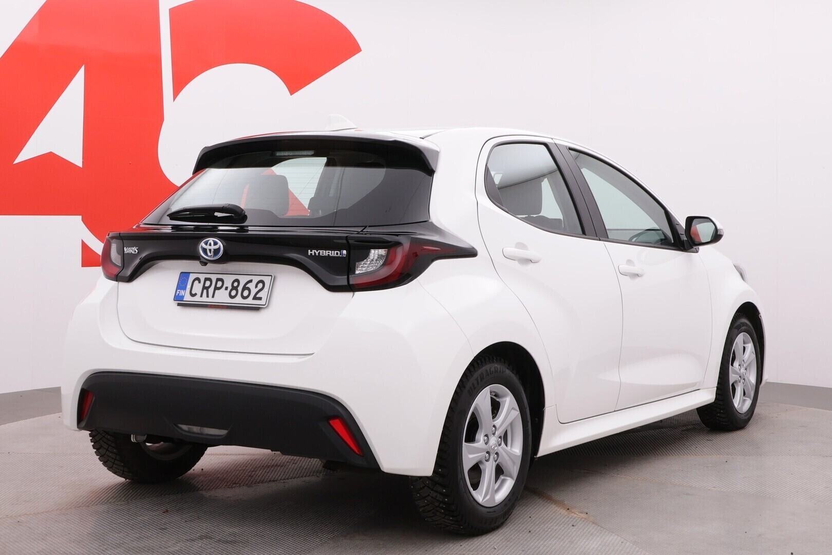 TOYOTA Yaris 2023
