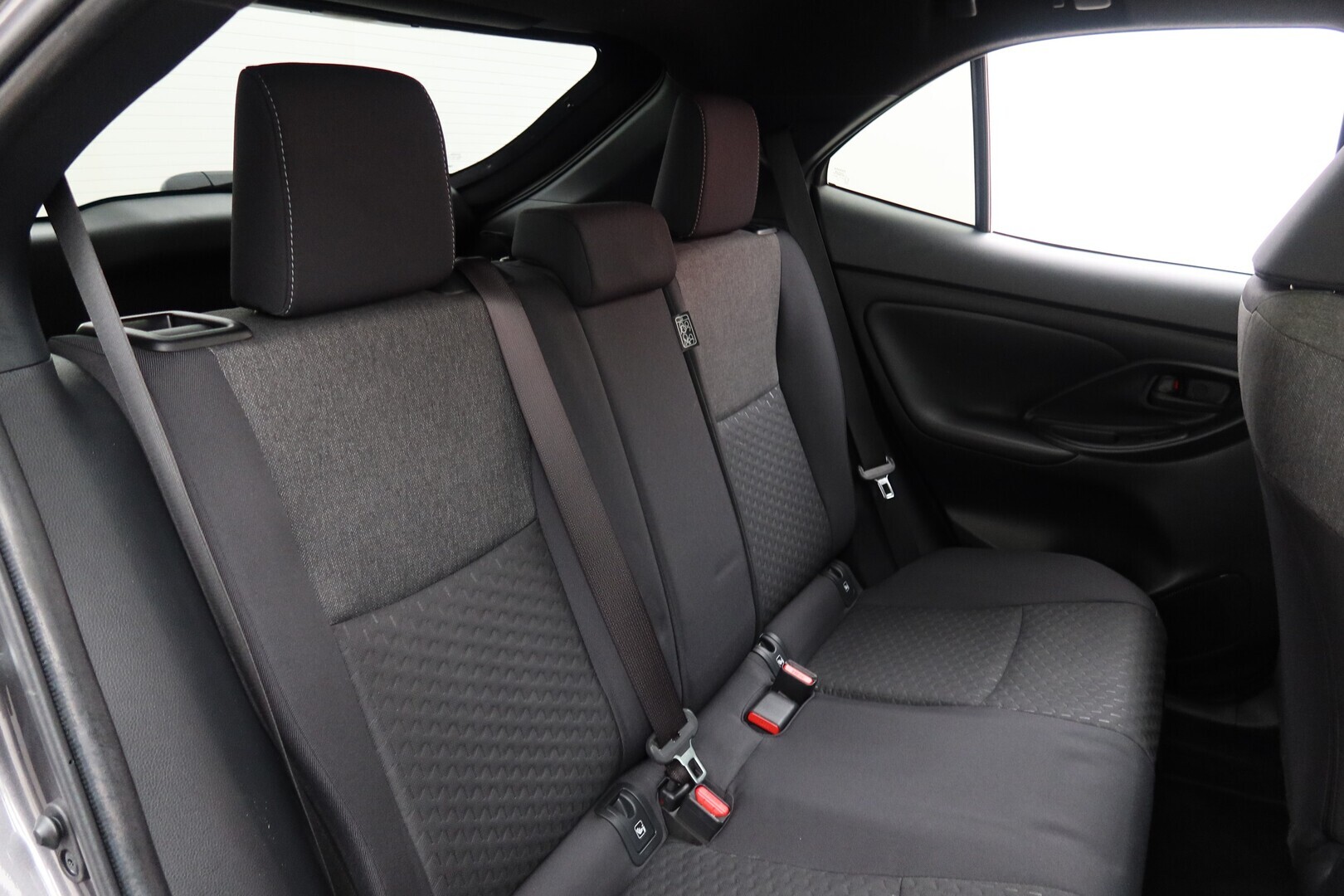 TOYOTA Yaris Cross 2024