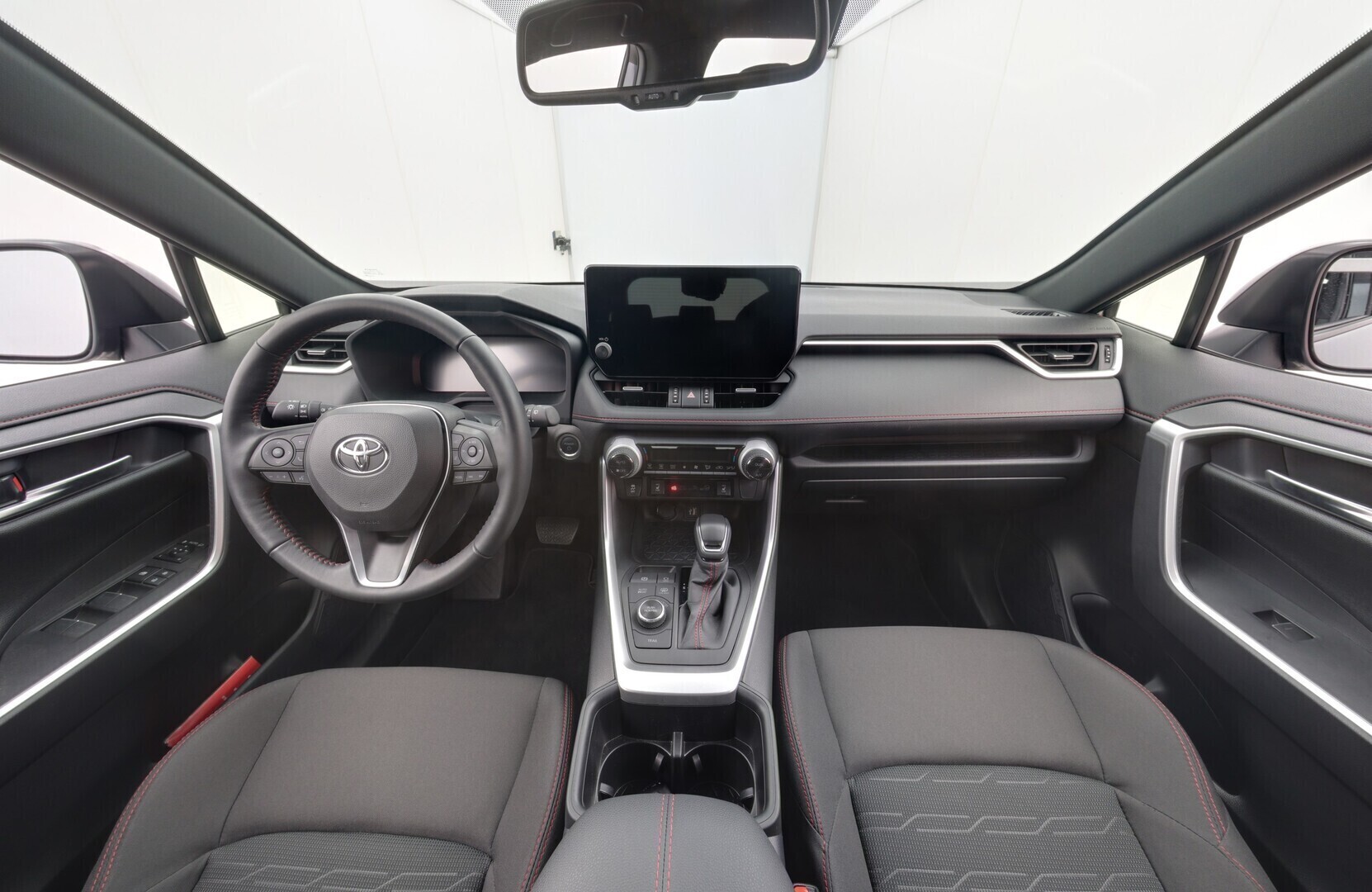 TOYOTA RAV4 Plug-in 2024