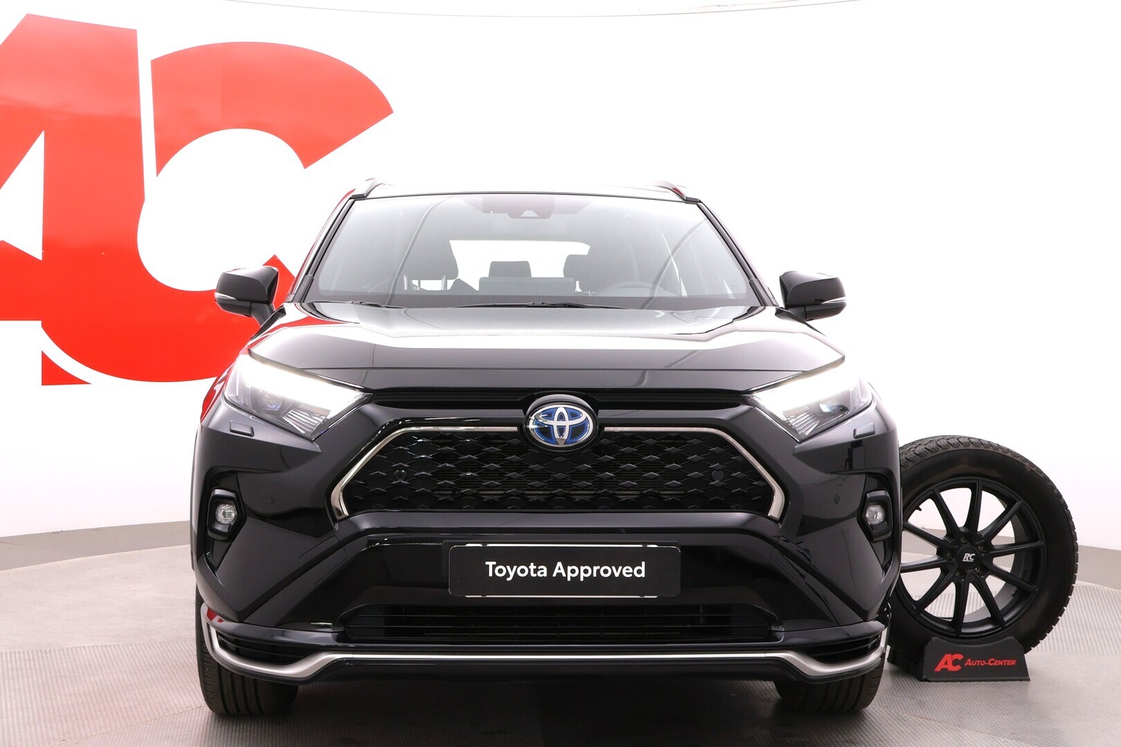 TOYOTA RAV4 Plug-in 2025