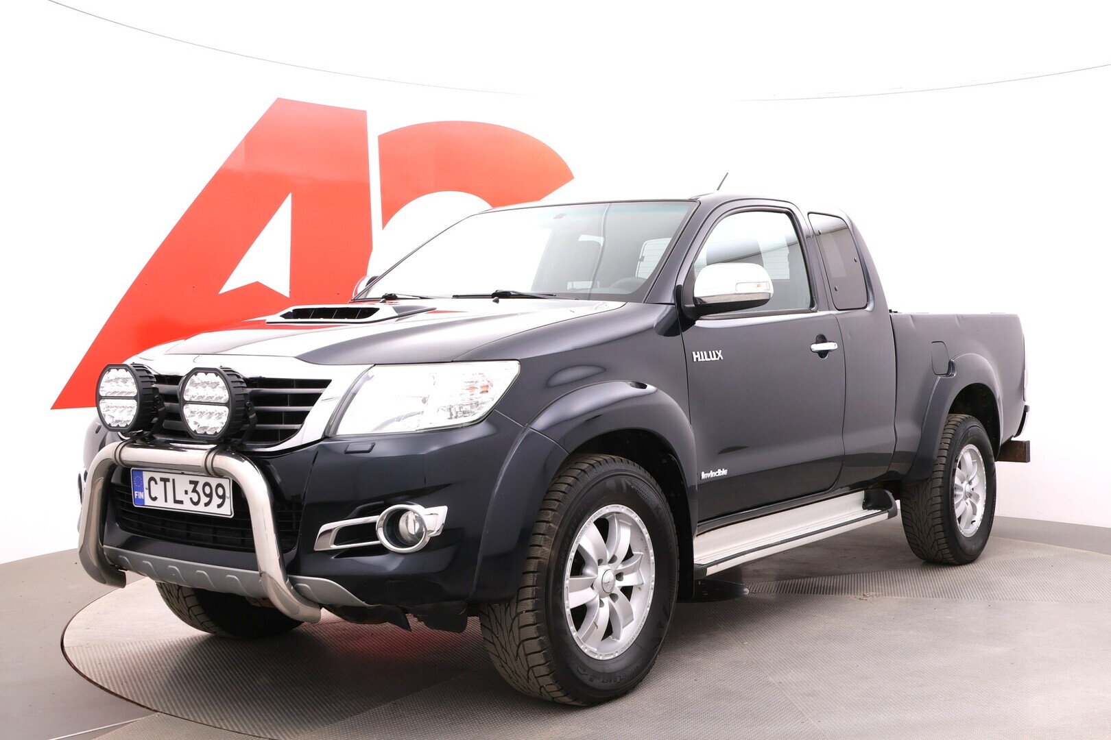 TOYOTA Hilux 2015