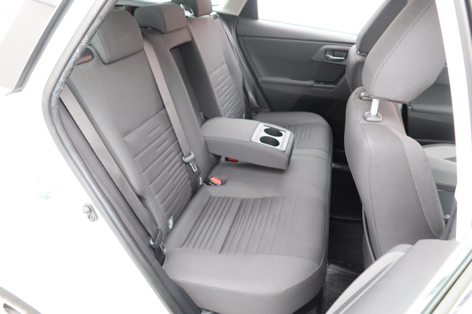 TOYOTA Auris 2016