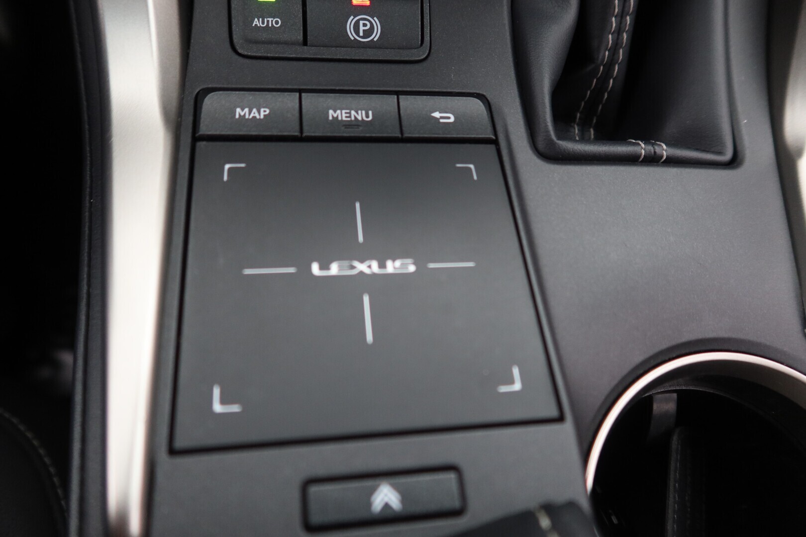LEXUS NX 2019