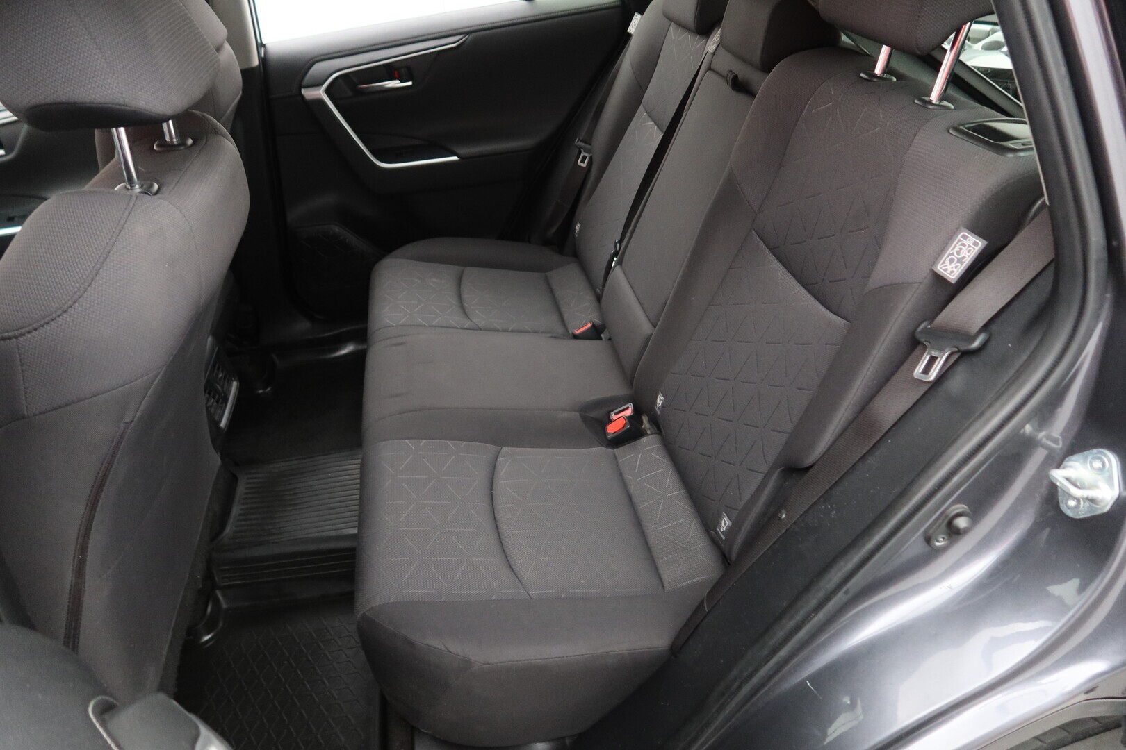 TOYOTA RAV4 2021