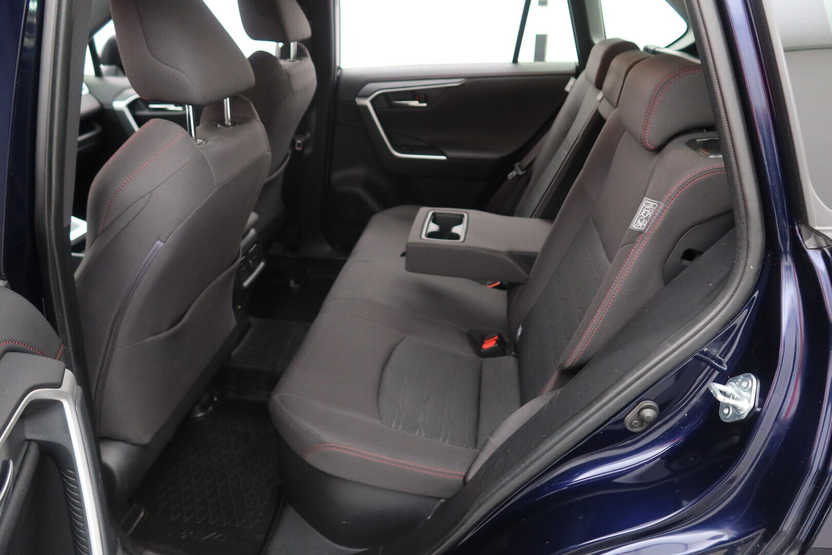 TOYOTA RAV4 Plug-in 2021