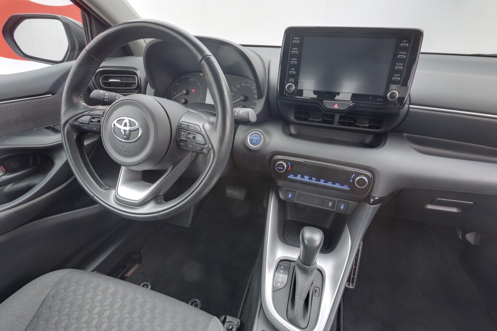 TOYOTA Yaris 2022