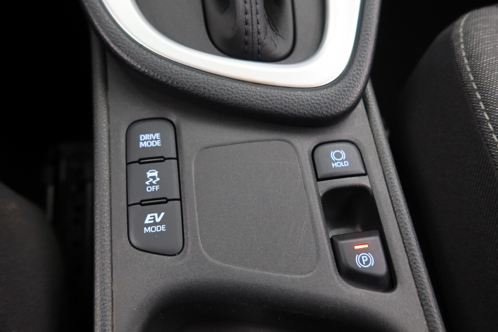 TOYOTA Yaris 2022