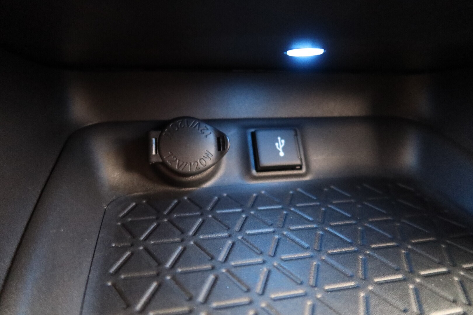 TOYOTA RAV4 Plug-in 2022