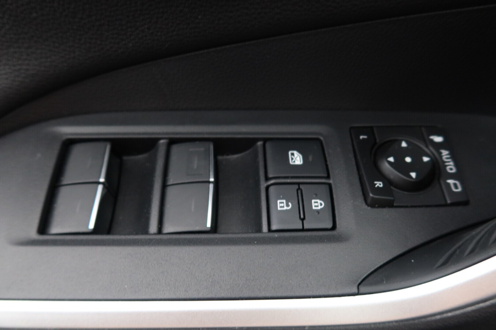 TOYOTA RAV4 Plug-in 2022