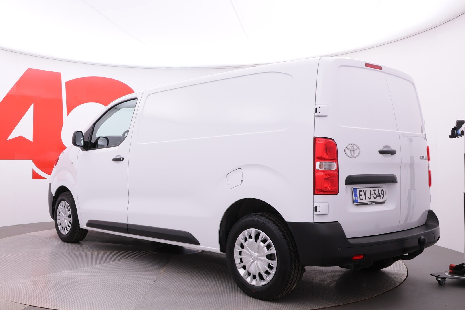 TOYOTA Proace 2025