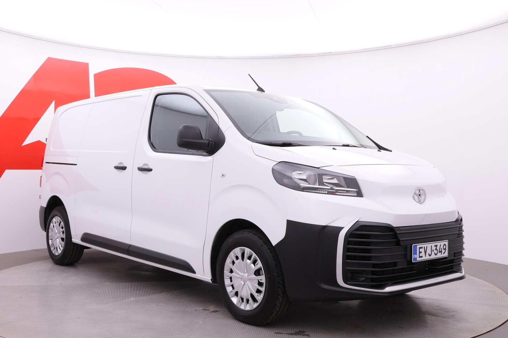 TOYOTA Proace 2025