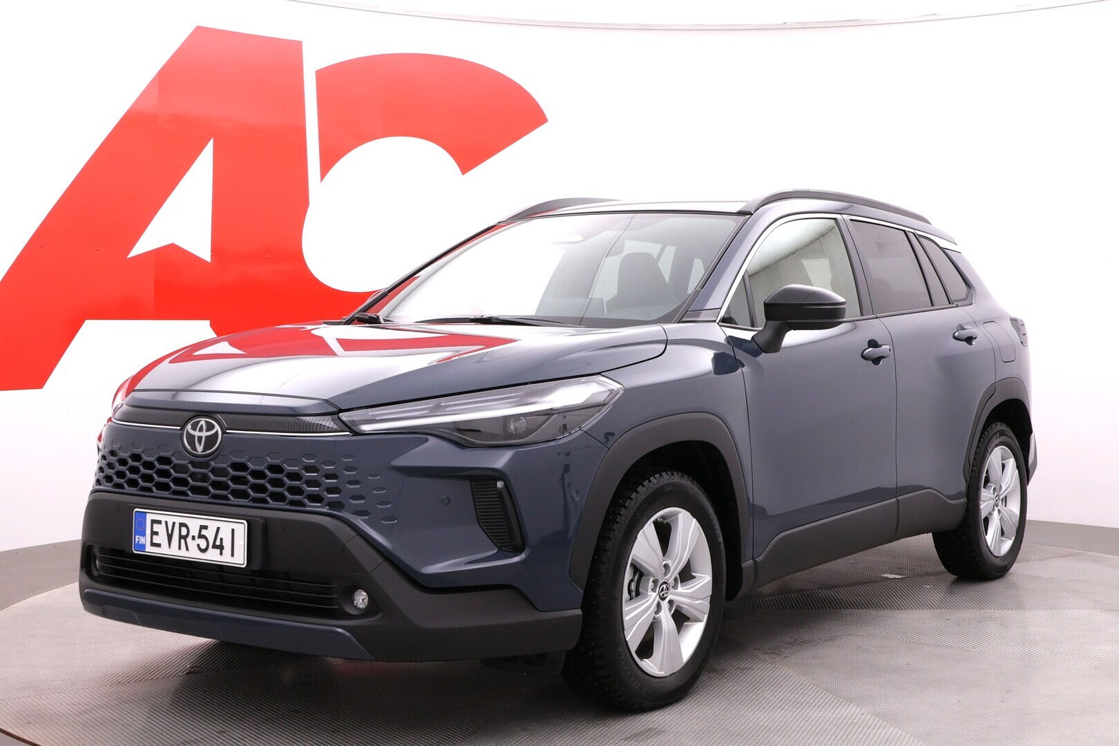 TOYOTA Corolla Cross 2025