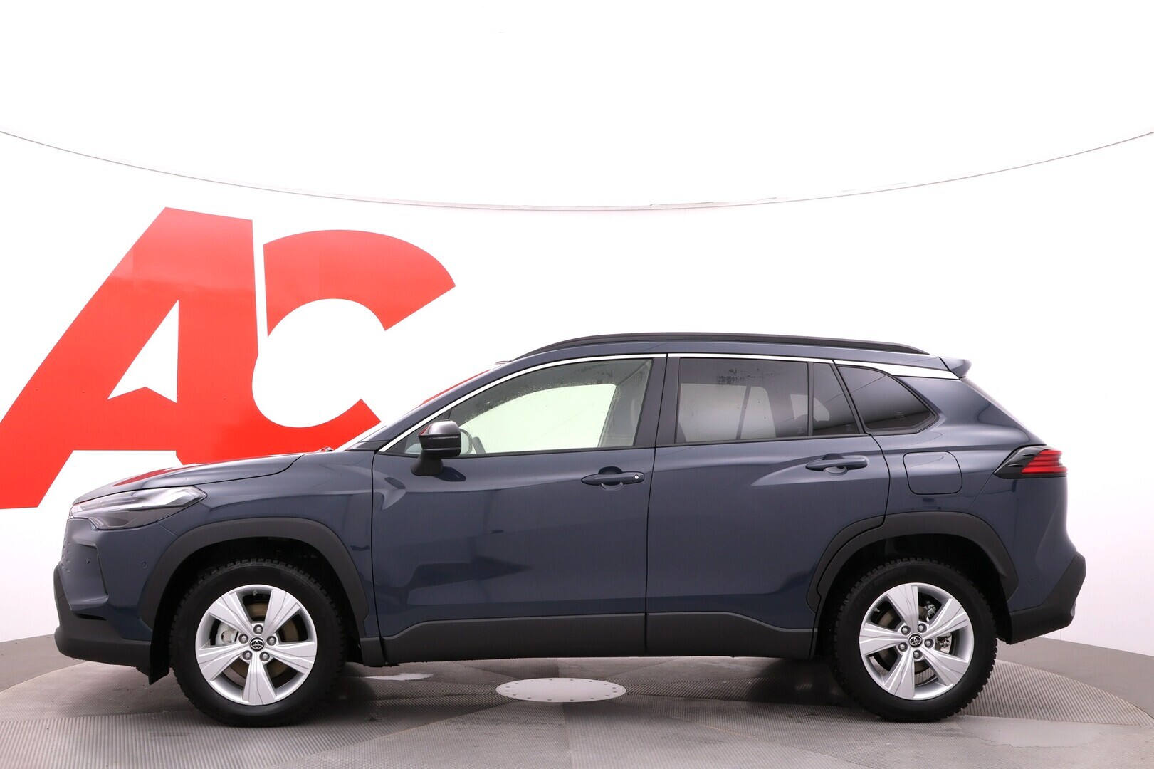 TOYOTA Corolla Cross 2025