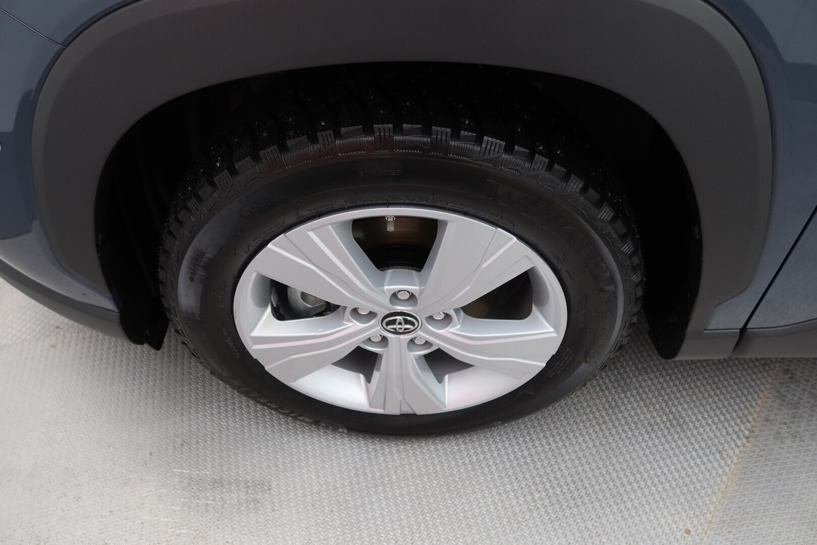 TOYOTA Corolla Cross 2025