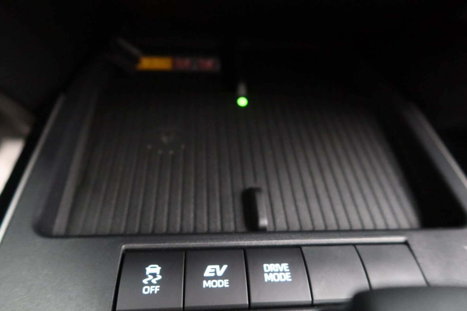 TOYOTA Corolla Cross 2026
