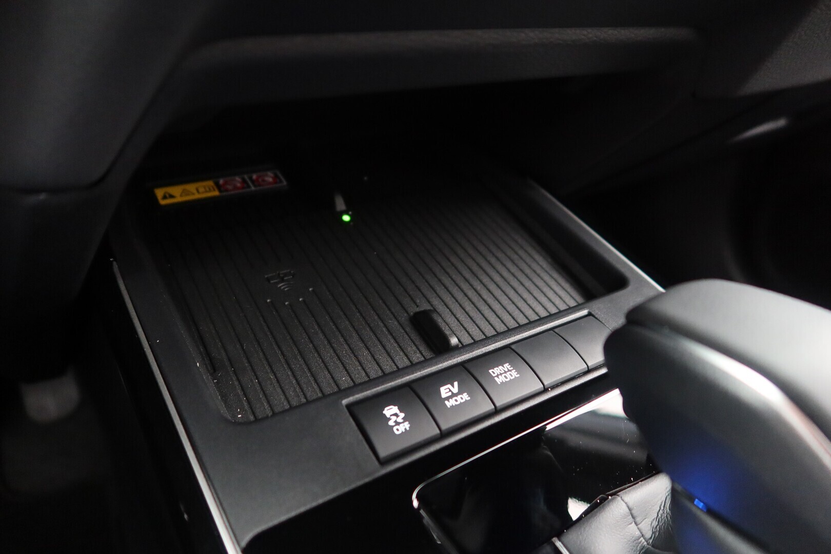 TOYOTA Corolla Cross 2025