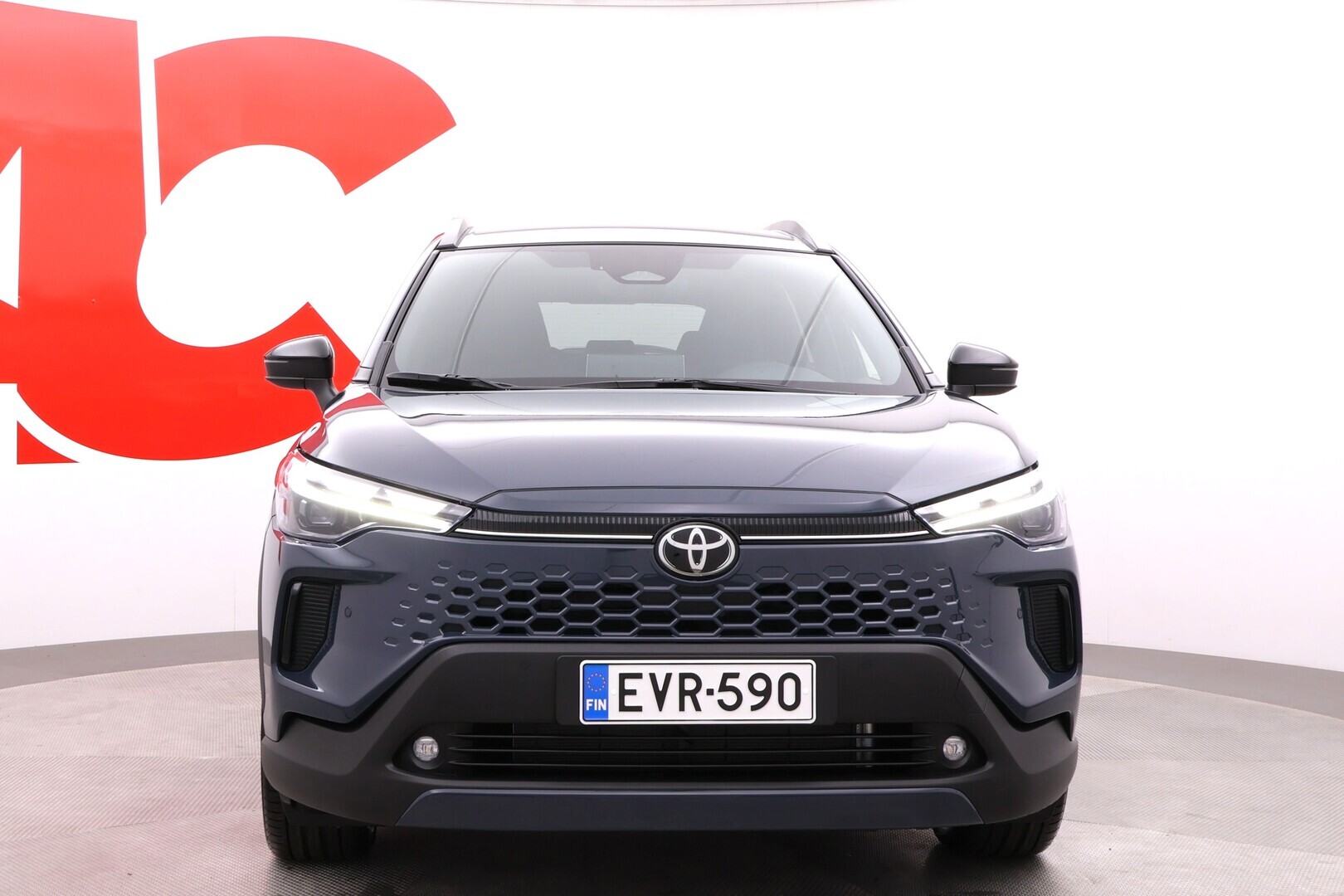 TOYOTA Corolla Cross 2025