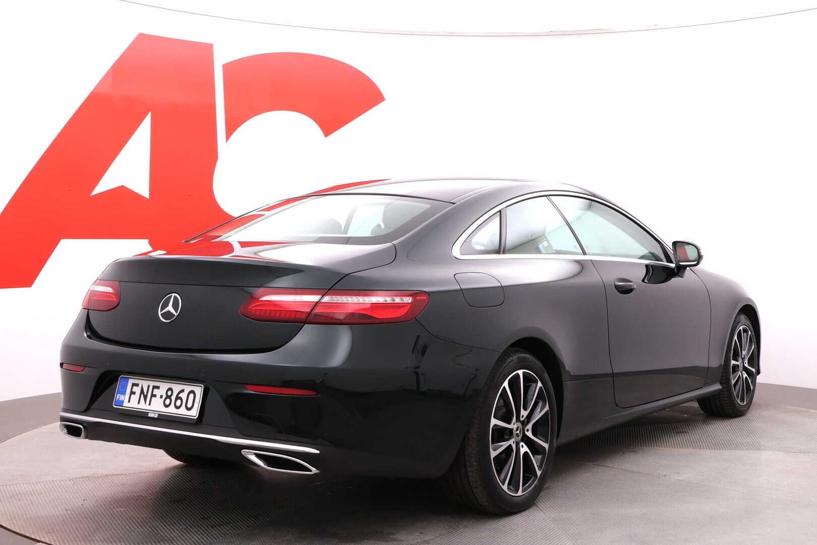 MERCEDES-BENZ E 2018