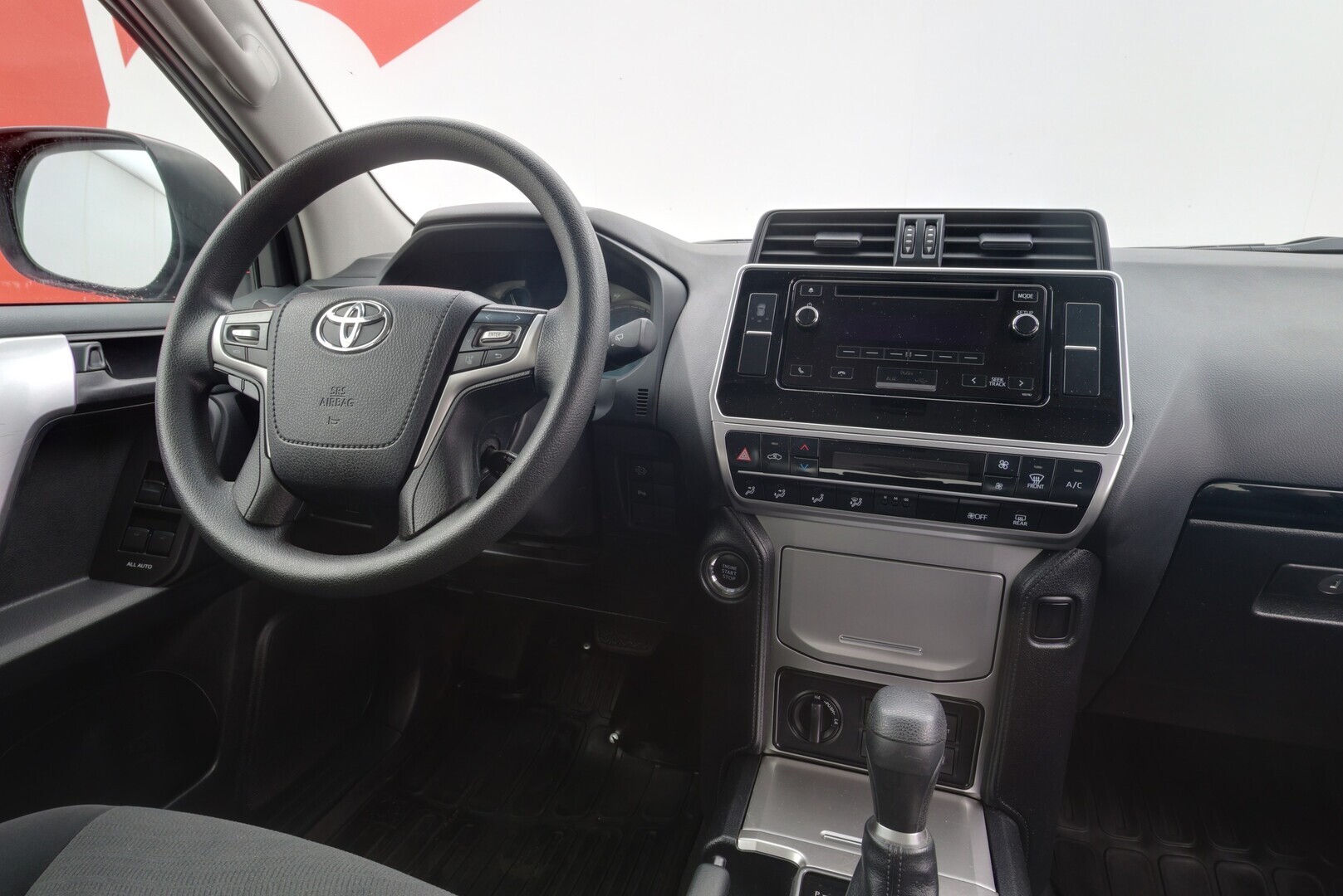 TOYOTA Land Cruiser 2019