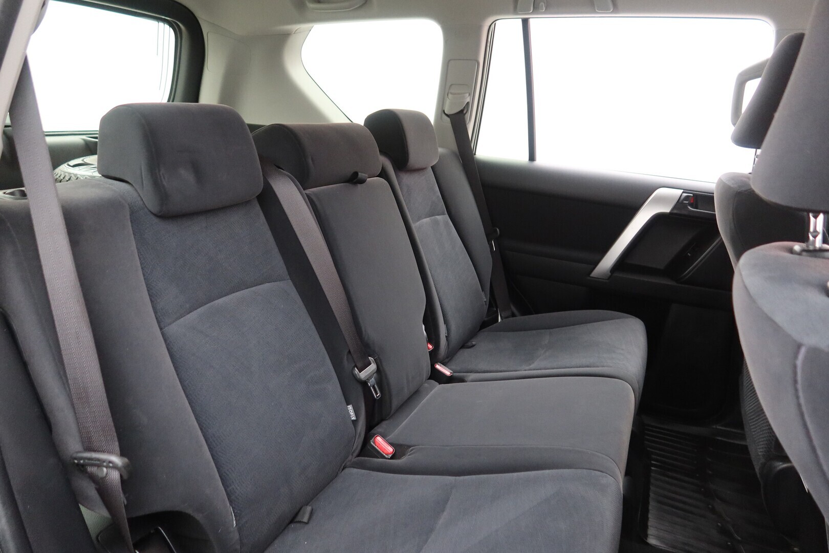 TOYOTA Land Cruiser 2019