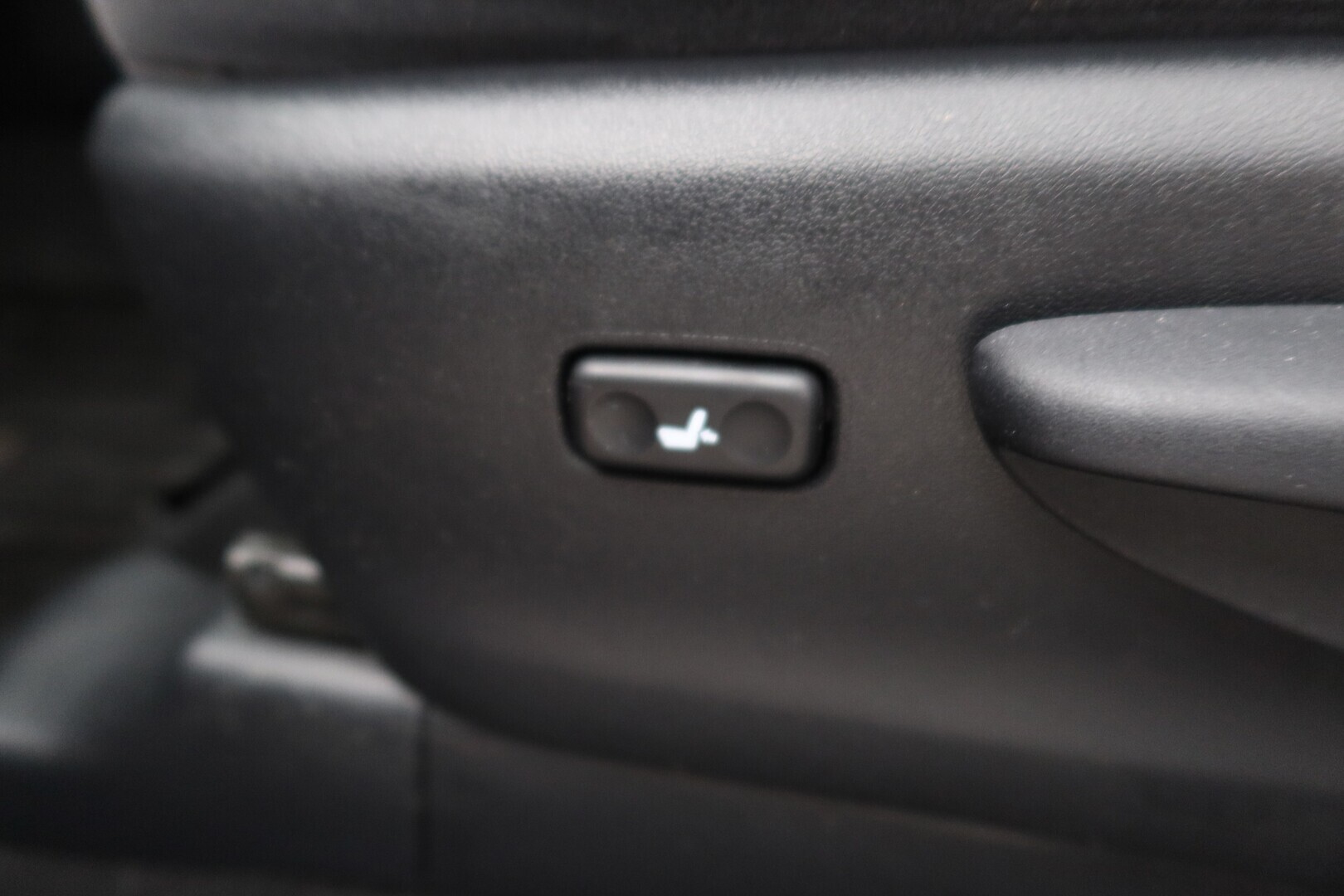 TOYOTA Land Cruiser 2019