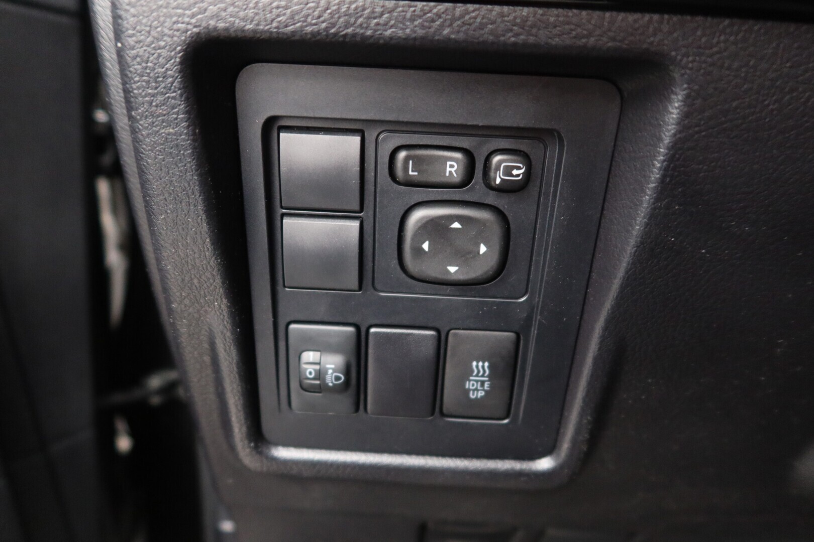 TOYOTA Land Cruiser 2019