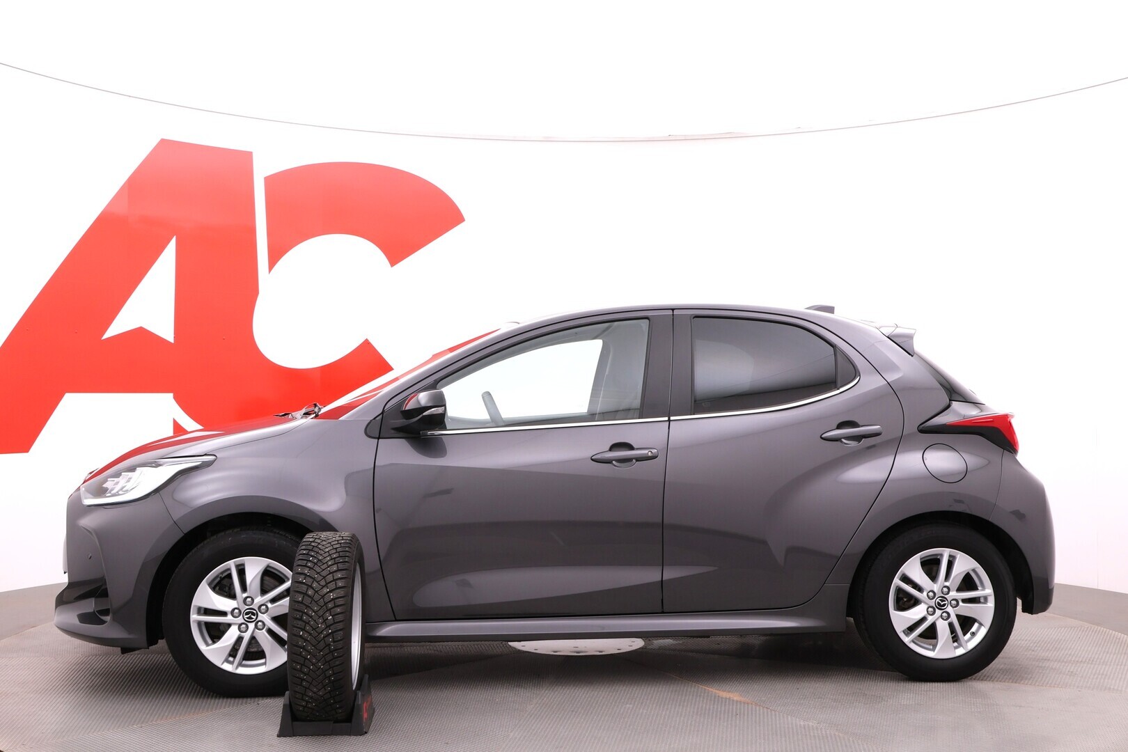 MAZDA 2 2023