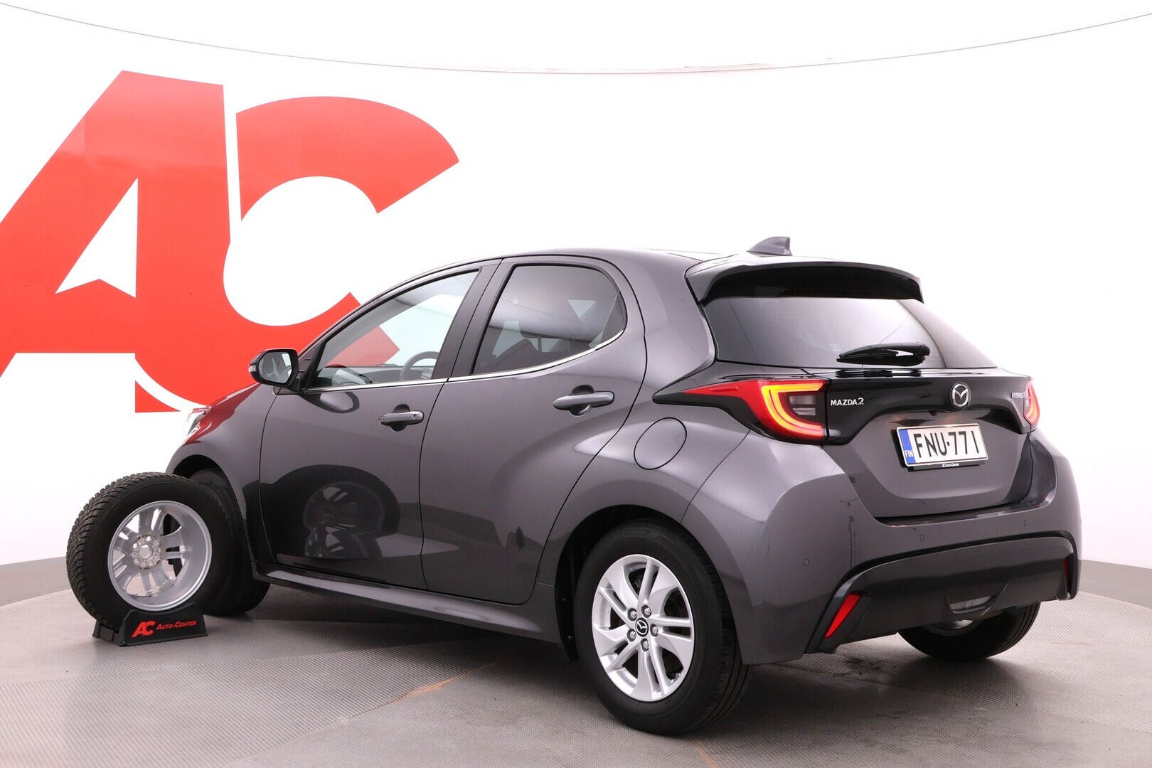 MAZDA 2 2023