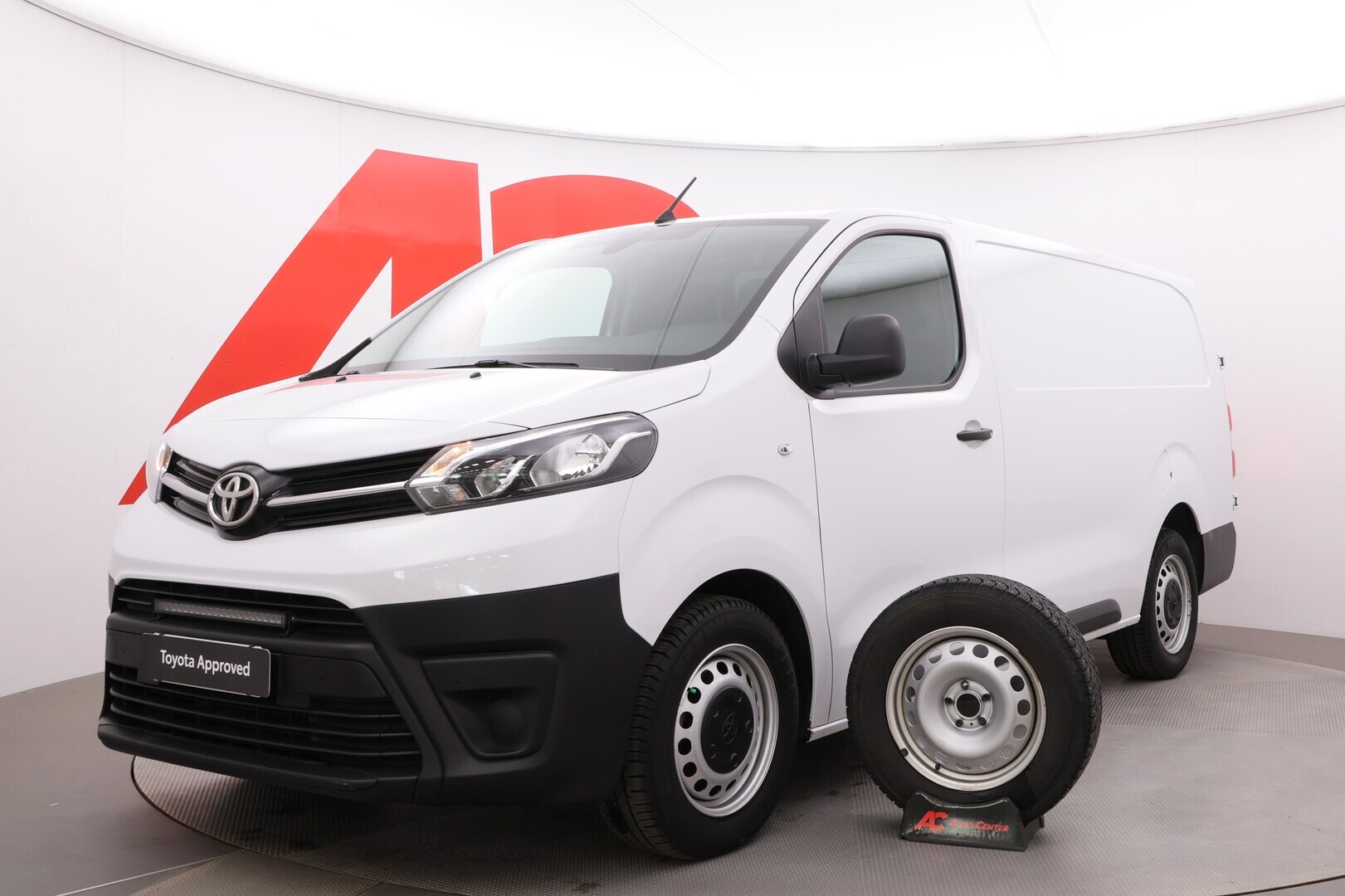 TOYOTA Proace 2023