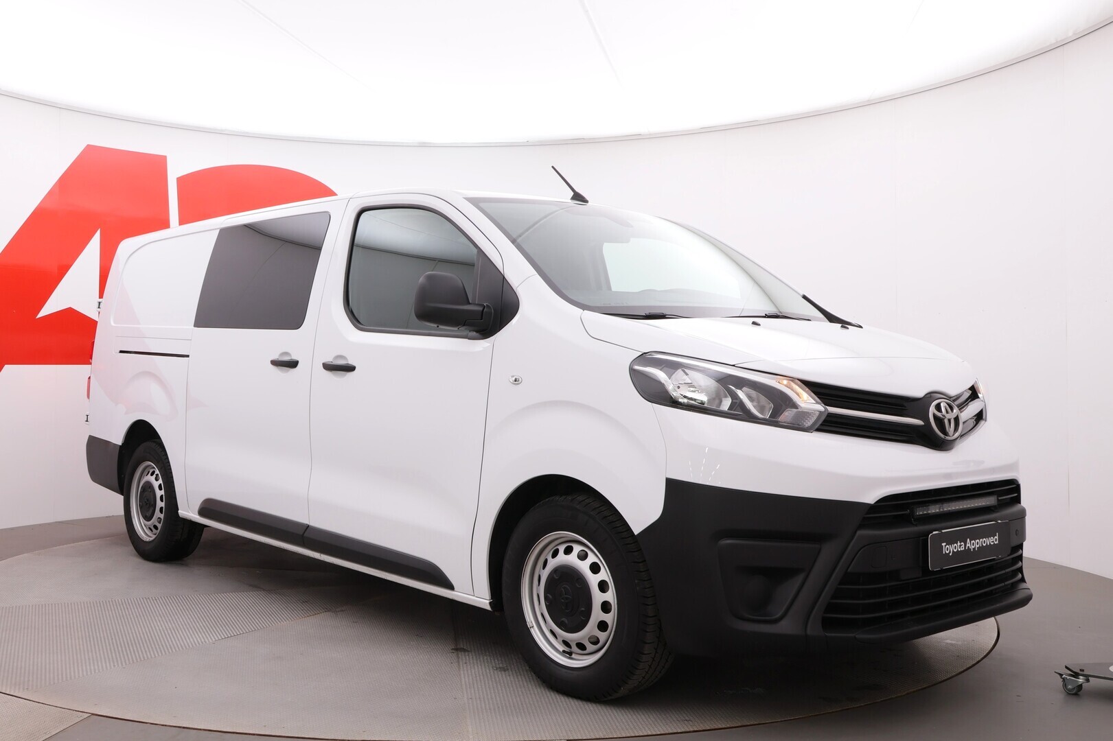 TOYOTA Proace 2023