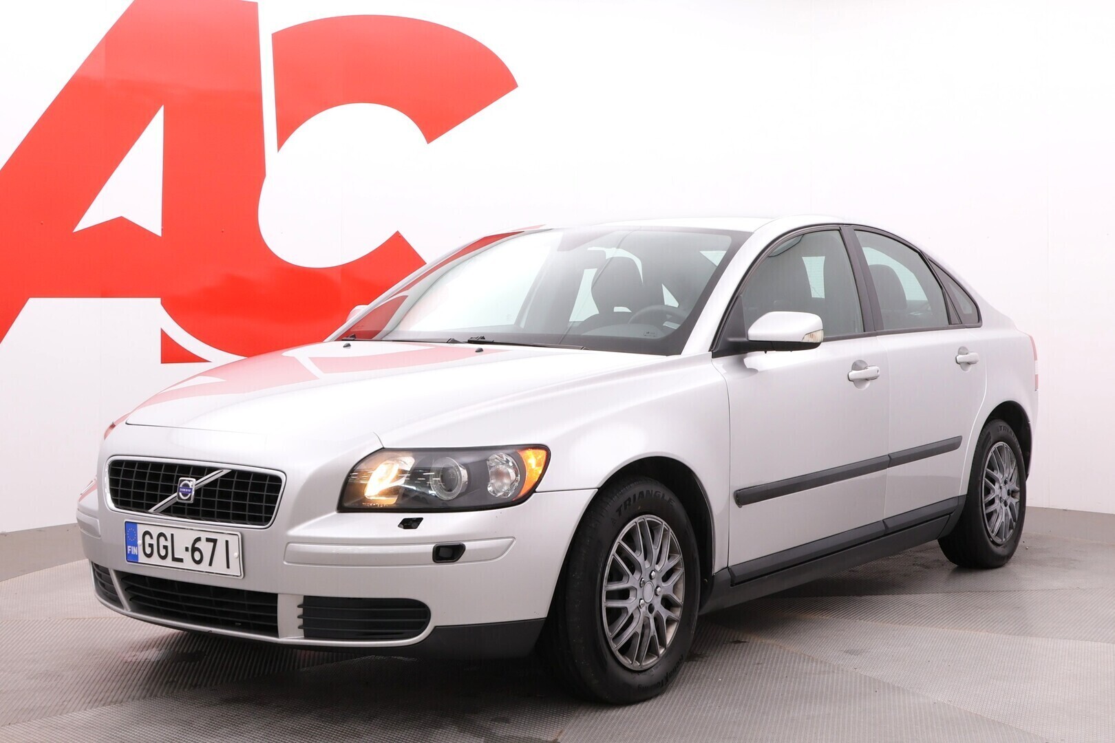 VOLVO S40 2005