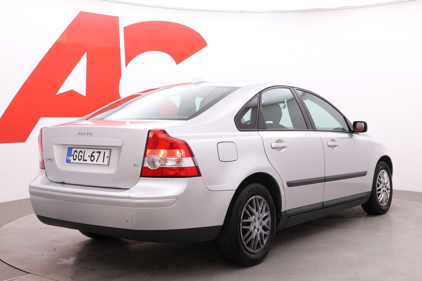 VOLVO S40 2005
