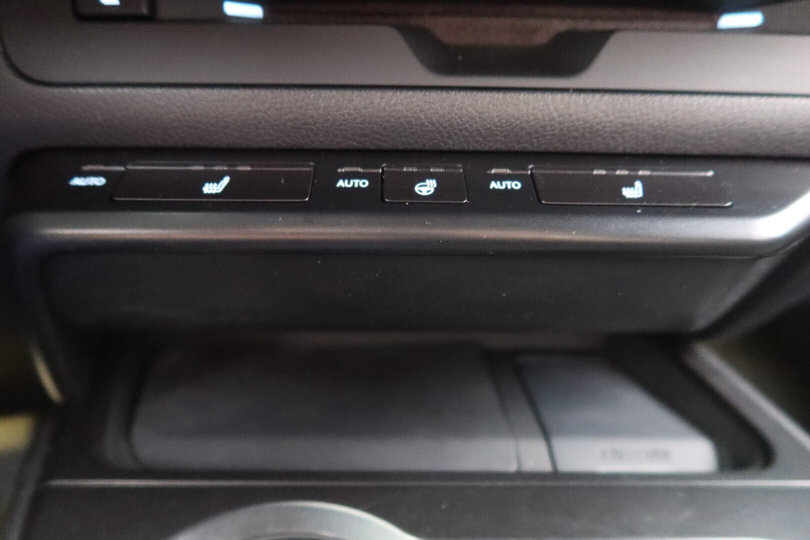 LEXUS UX 2019