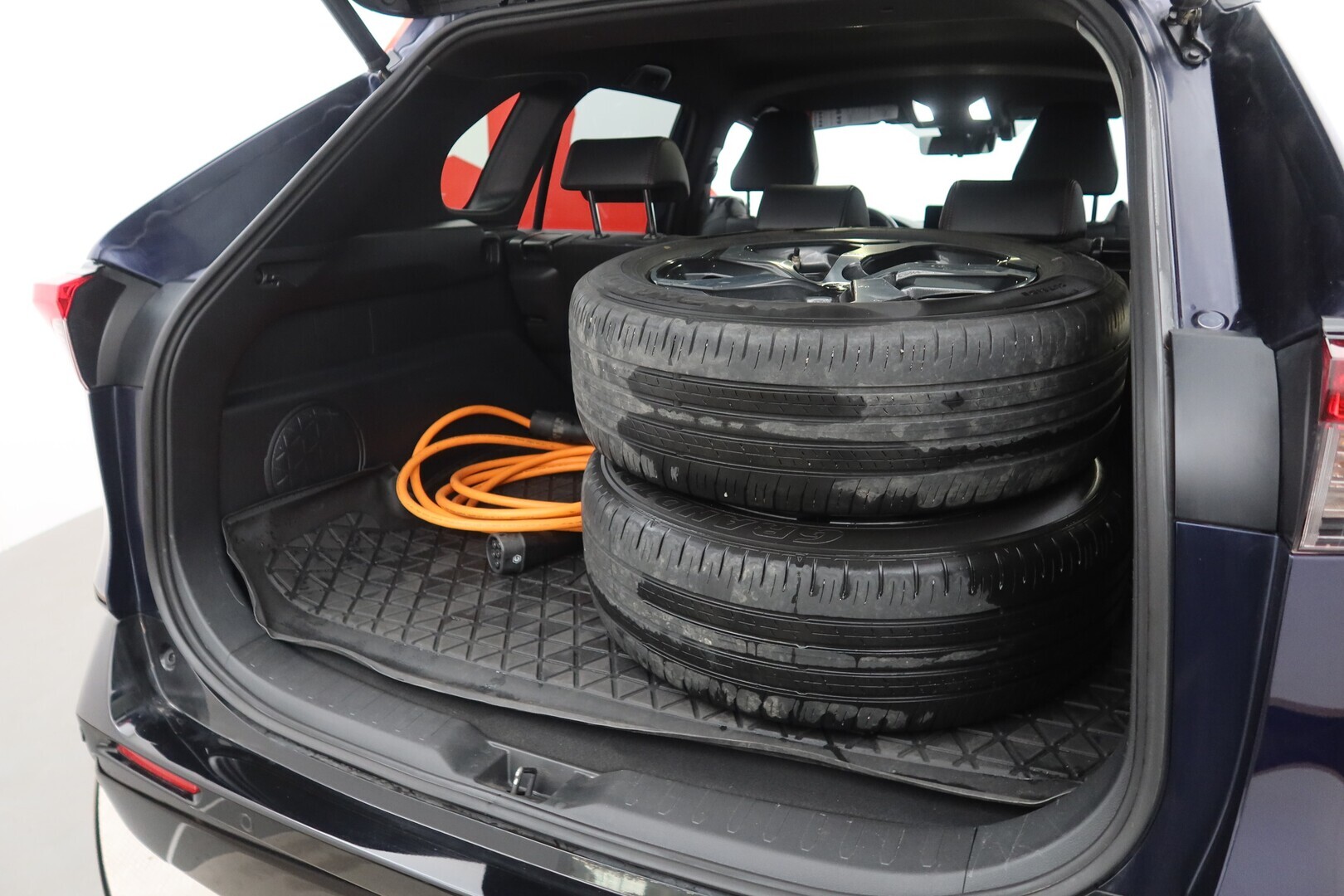 TOYOTA RAV4 Plug-in 2023