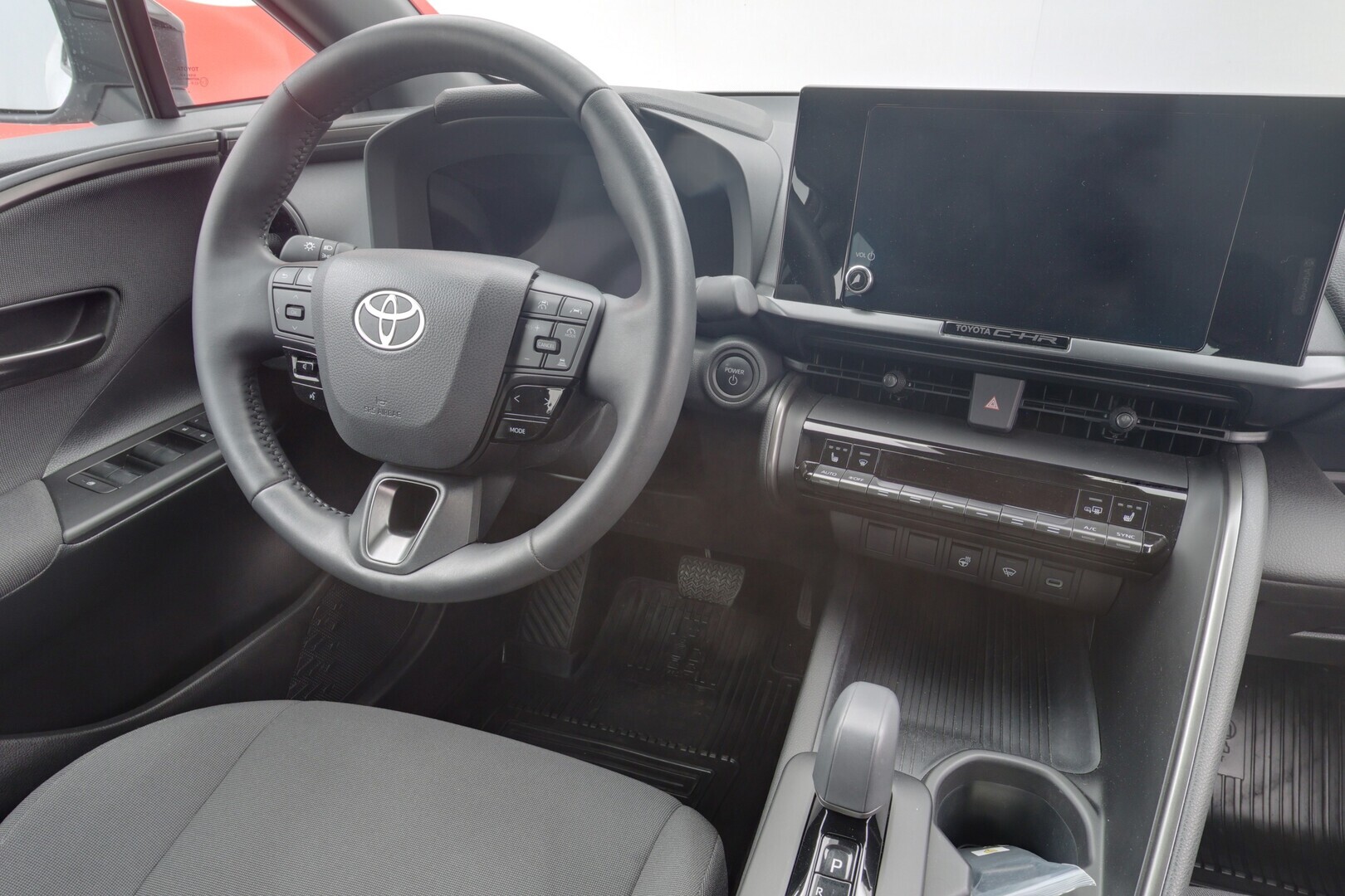 TOYOTA C-HR 2025