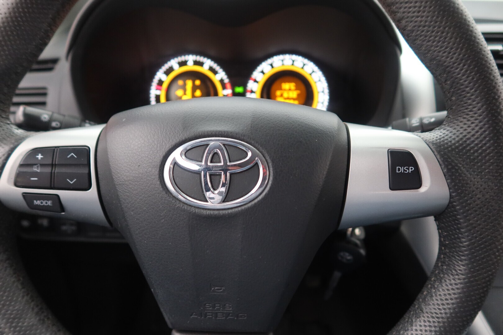 TOYOTA Auris 2010