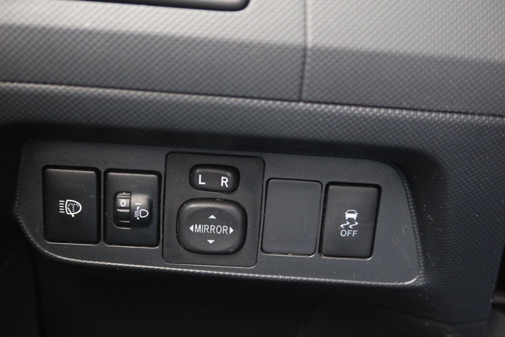 TOYOTA Auris 2010
