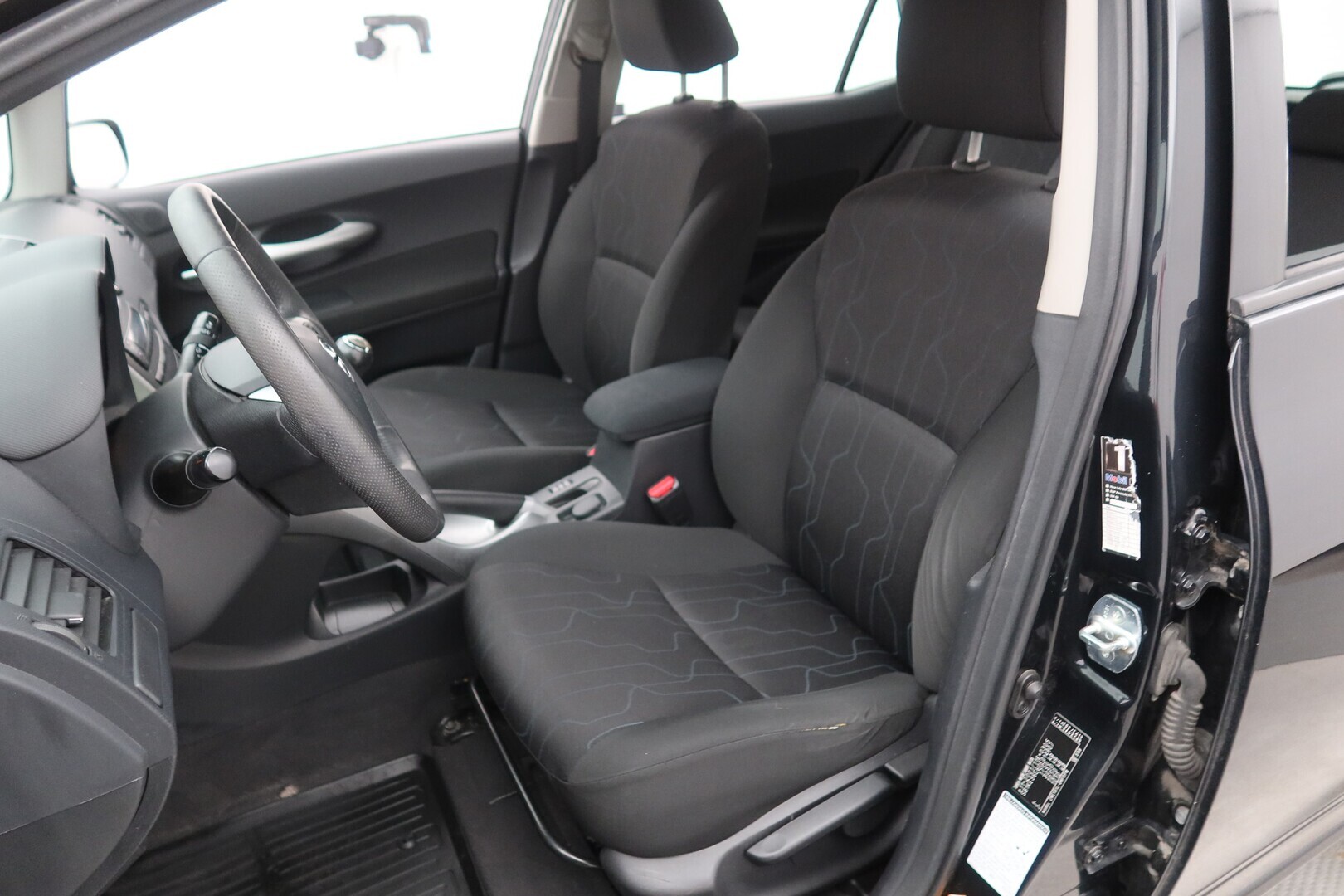 TOYOTA Auris 2010