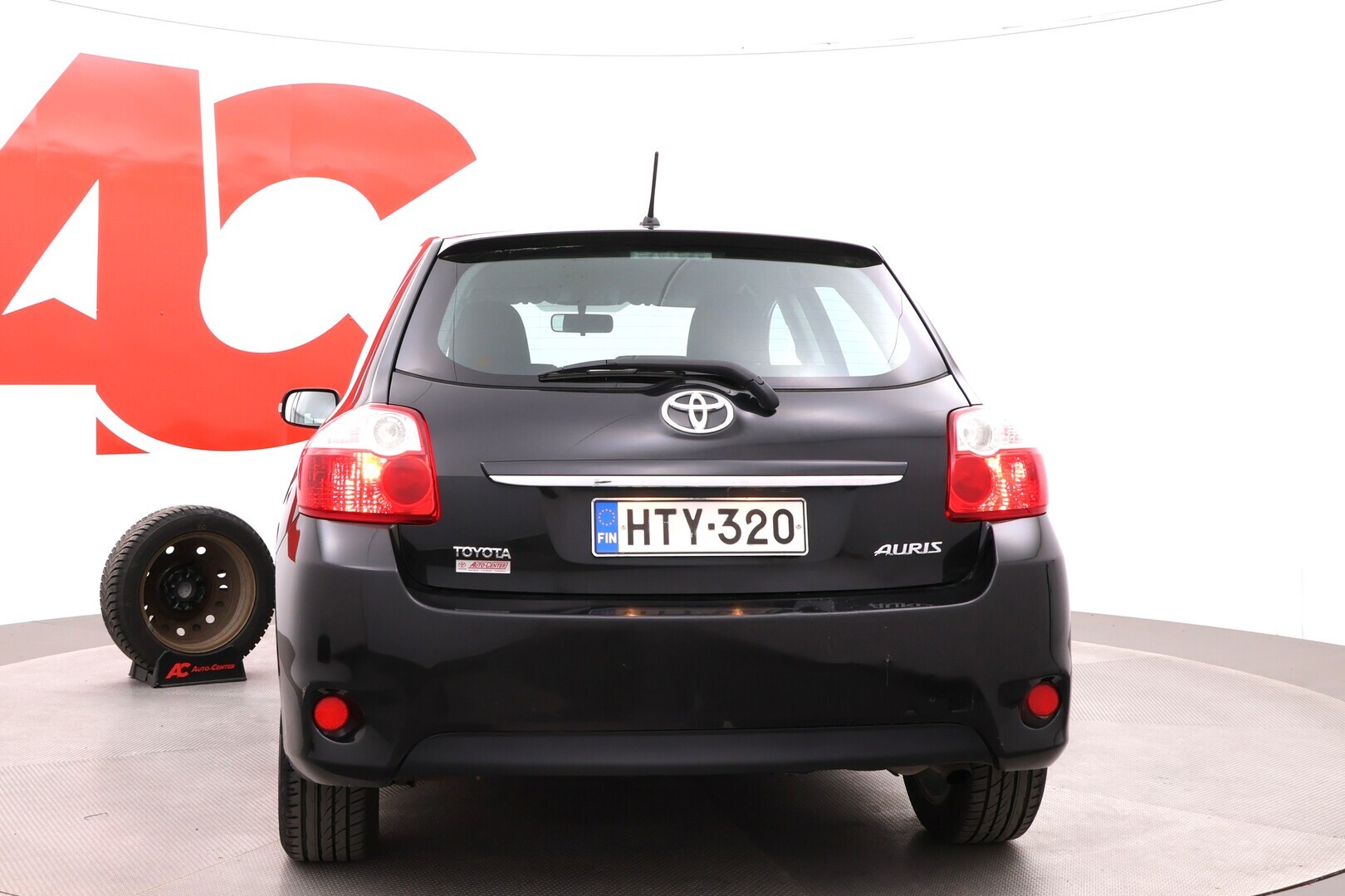 TOYOTA Auris 2010
