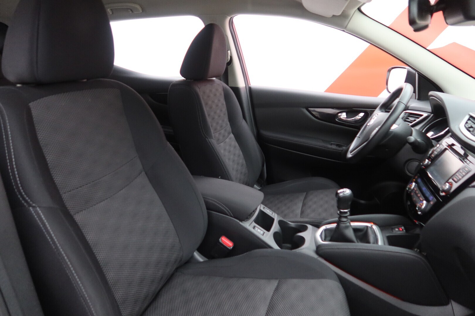 NISSAN Qashqai 2017