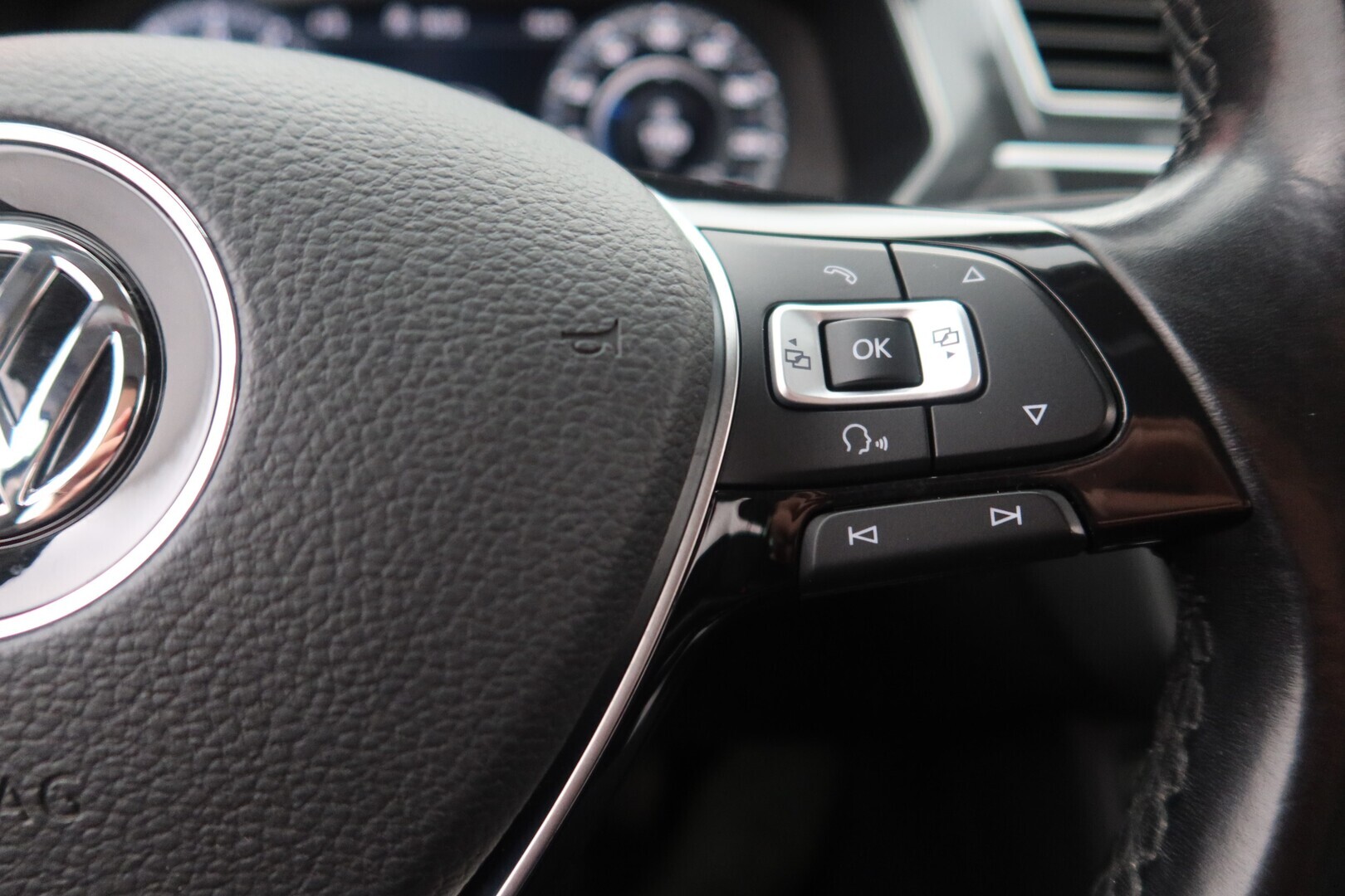 VOLKSWAGEN Tiguan 2017