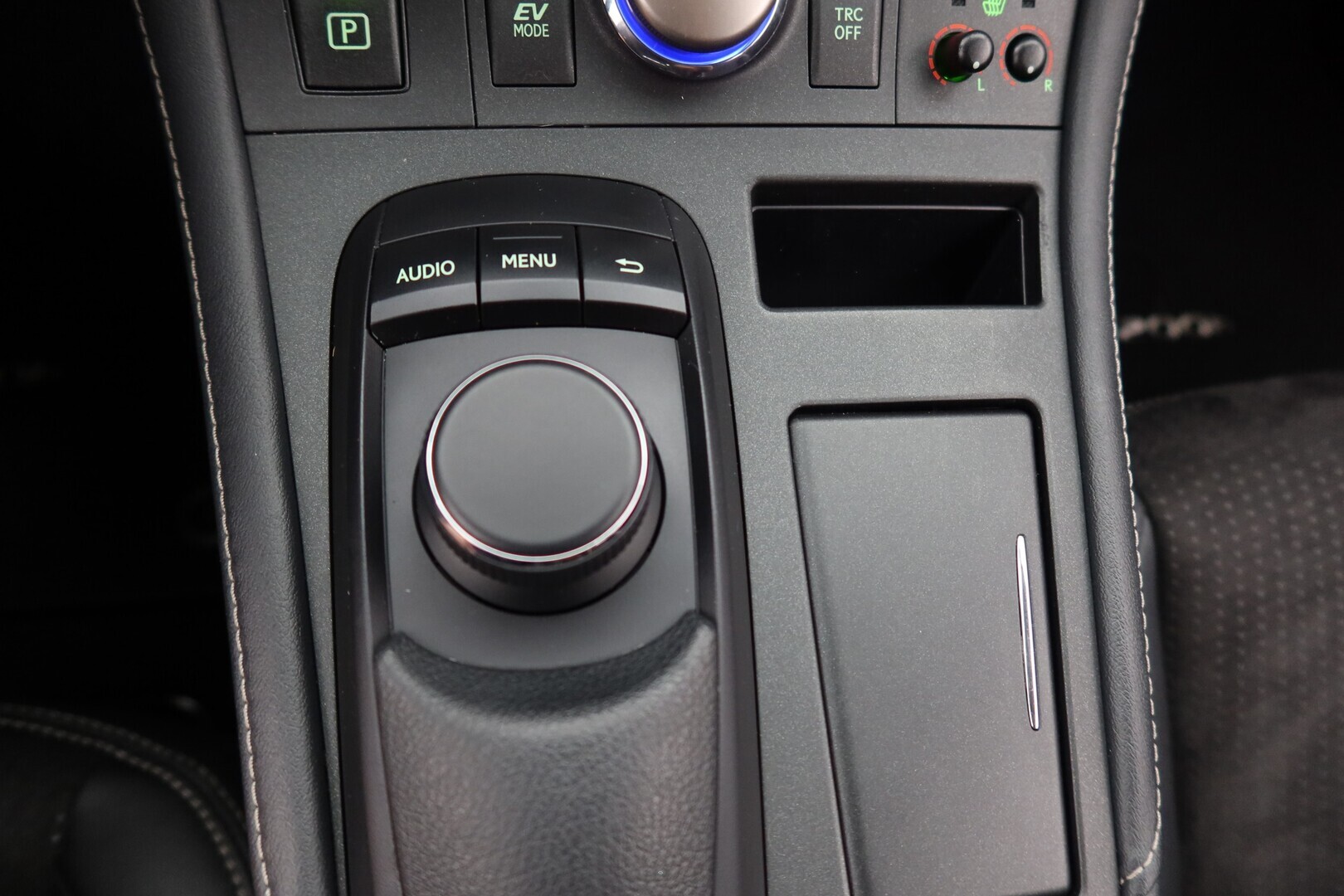 LEXUS CT 2016