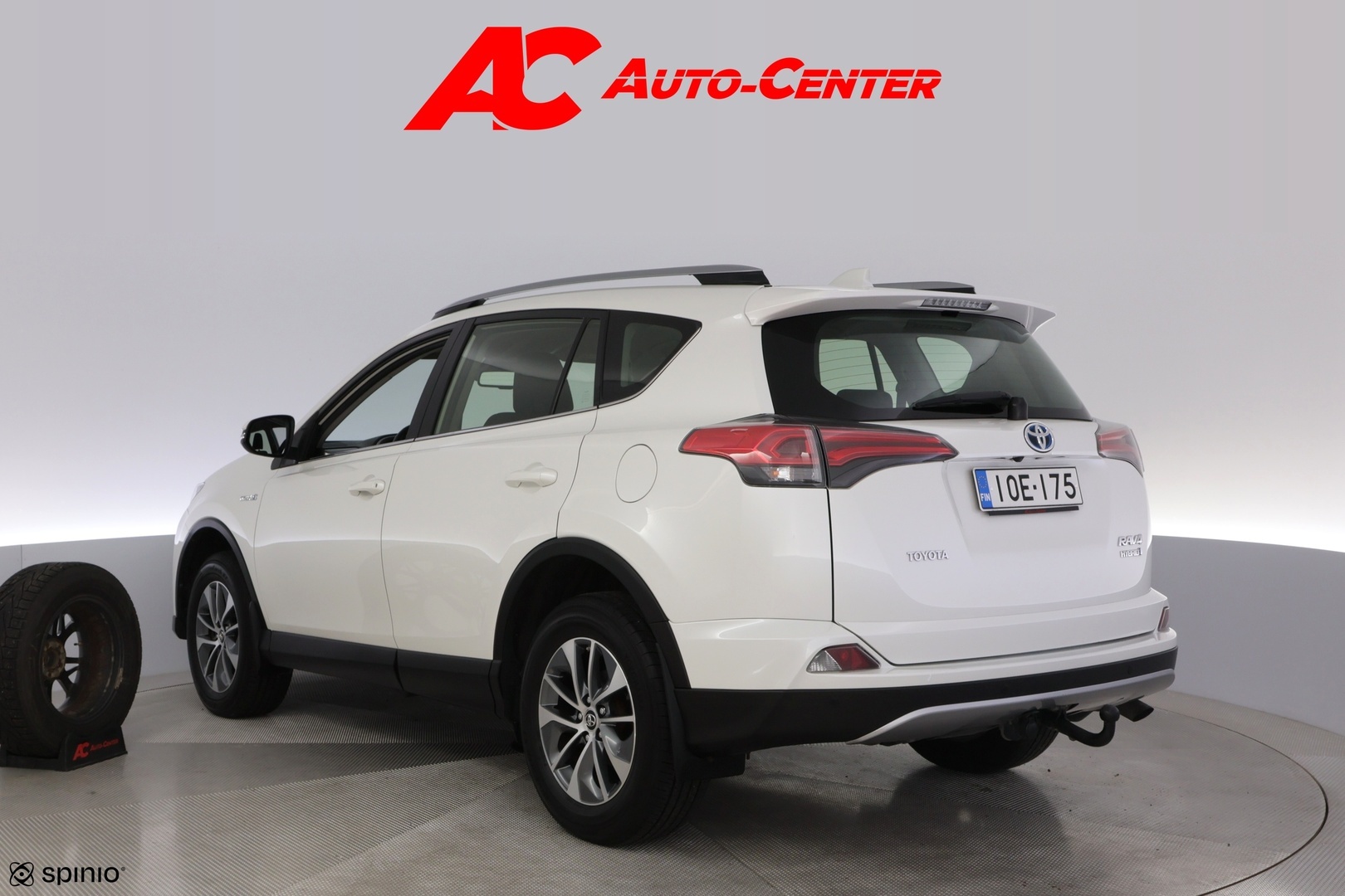 TOYOTA RAV4 2018